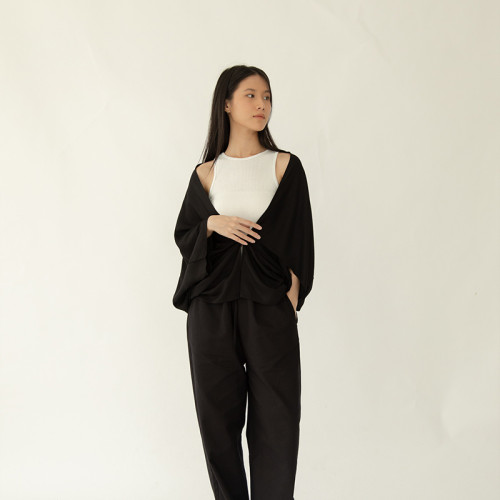 Serena Outerwear Black