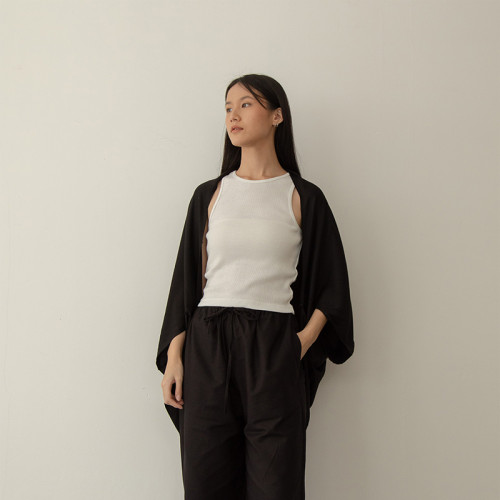 Serena Outerwear Black